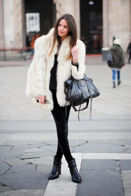 STREET STYLE INSPIRATION; FAUX FUR COATS.-