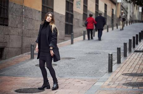 street style barbara crespo black is the new black fashion blogger outfit