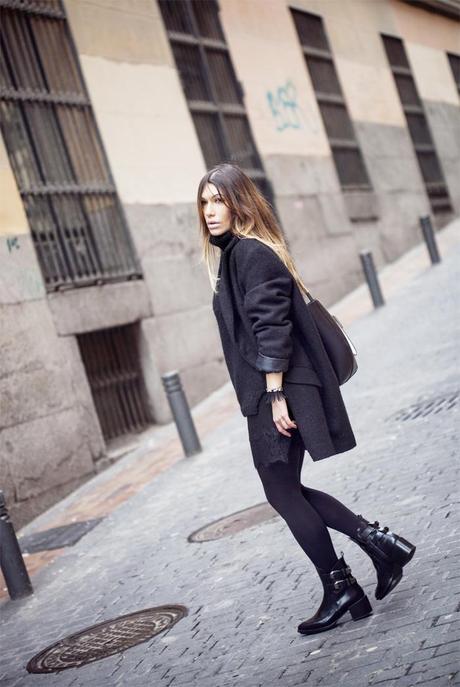 street style barbara crespo black is the new black fashion blogger outfit
