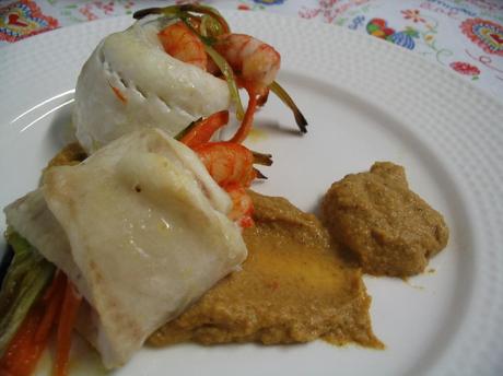 SOPA DE APIO Y ZANAHORIA / FILETES DE GALLO CON SALSA DE GAMBAS