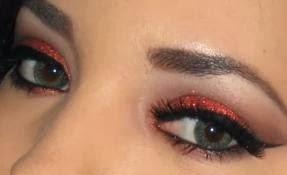 MAQUILLAJE DE OJOS PARA NAVIDAD