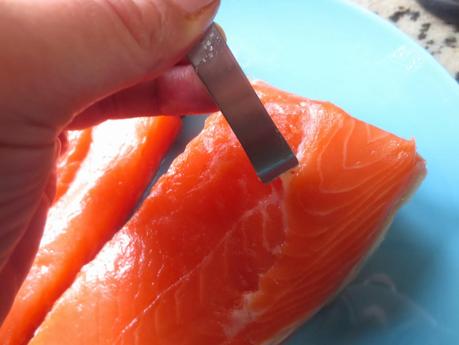 Albóndigas de salmón al eneldo