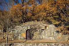 Iglesia rupestre de Caldaso - Paseo por Valderredible