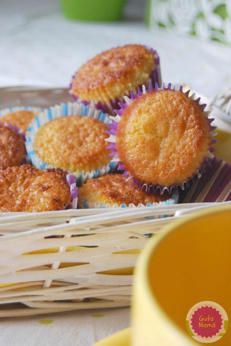 Magdalenas de Encarna (muy fáciles y muy ricas) Magdalenas de Encarna (muy fáciles y muy ricas)