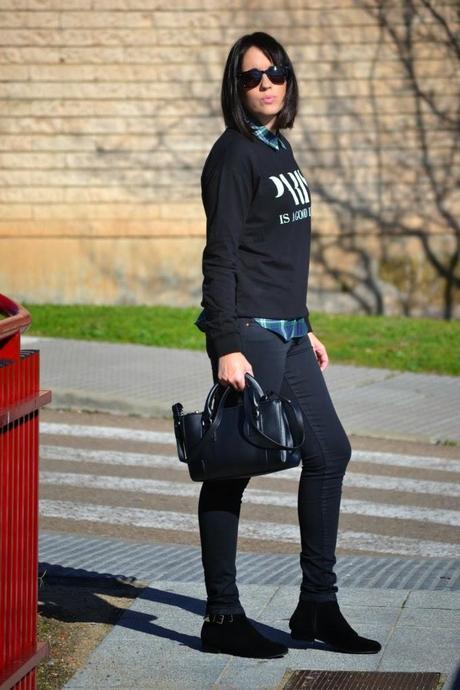 PARIS PARIS PARIS PARIS