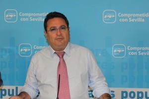 Manuel Alcocer presidente PP Dos Hermanas