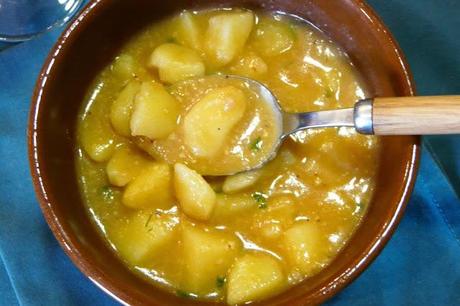 Patatas en Ajopollo para el Día del Cuchareo contra el Frío