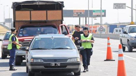 Ruta 2: un legislador pide que se anulen multas por exceso de velocidad hechas con radar