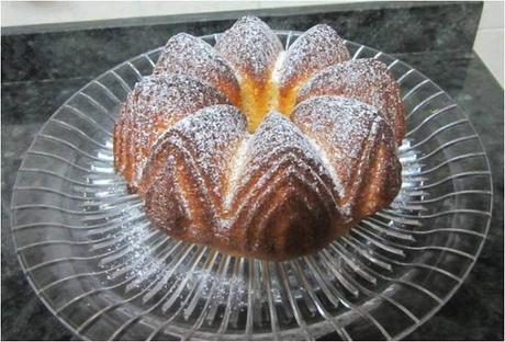 BIZCOCHO DE LECHE CONDESADA