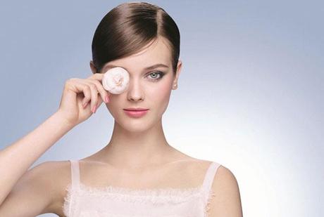 JARDÍN DE CAMELIAS DE CHANEL PARA LA PRIMAVERA 2014.