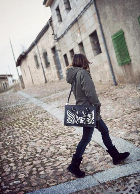 street style barbara crespo bonilla avila travels xmas christmas 2013 village fashion blogger outfit