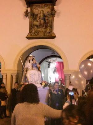 Por primera vez los venezolanos celebran la fiesta  de la Divina Pastora en Sevilla.