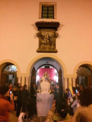 Por primera vez los venezolanos celebran la fiesta  de la Divina Pastora en Sevilla.
