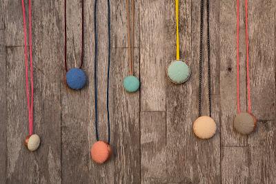 no tengo nada brillante presenta Camafeos