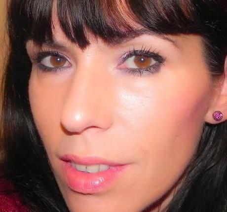 Look rosado y burdeos con Belle