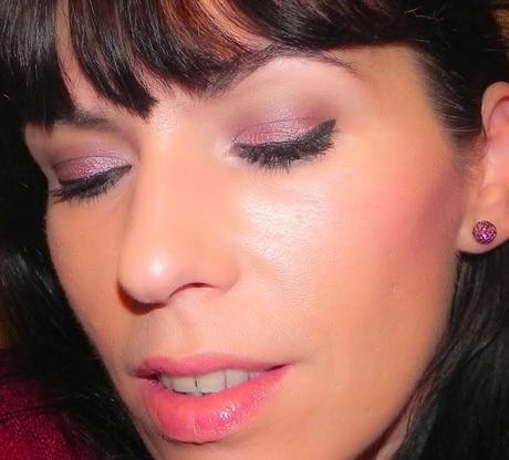 Look rosado y burdeos con Belle