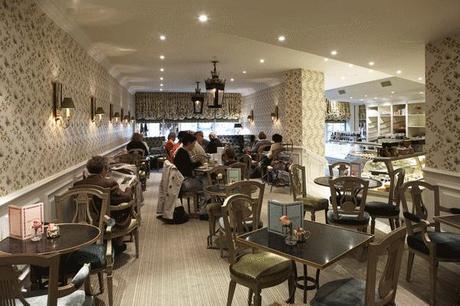 Decorar un establecimiento de cupcakes - Pastisserie Prestige en Brujas