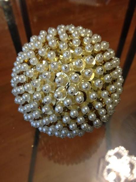 BLANCA Y RADIANTE...