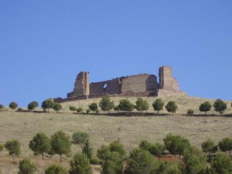 castillo almonacid toledo