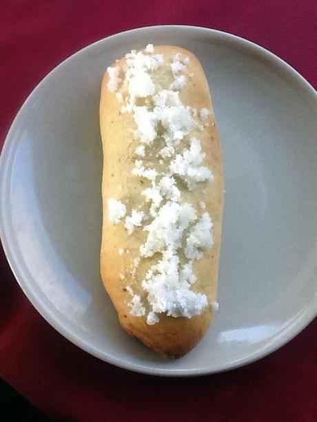 PAN CON CHOCOLATE Y ANÍS PAN CON CHOCOLATE Y ANÍS