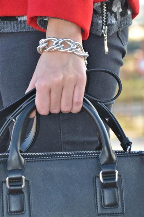 RED & GREY RED & GREY