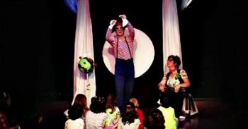 Los bebés vuelven a ser los protagonistas en el Teatro Sanpol