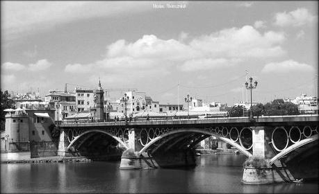 Sevilla en blanco y negro