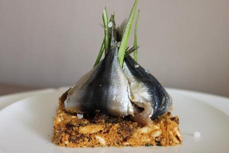 CENAS FÁCILES PARA TODOS LOS GUSTOS Sardinas a la plancha, al estilo Siciliano.