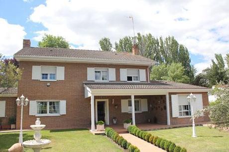 Nueva propuesta de interiorismo para la vivIenda diseñada por A-cero al Noroeste de Madrid