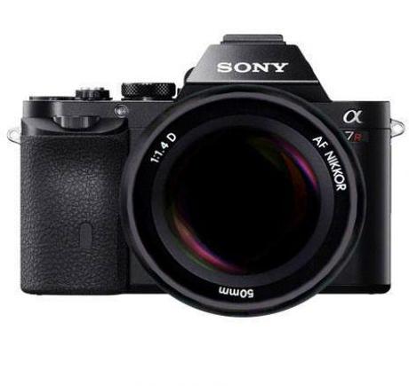 Sony A7R frontal
