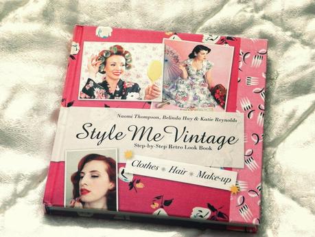 Style Me Vintage:Clothes-Hair-Make up