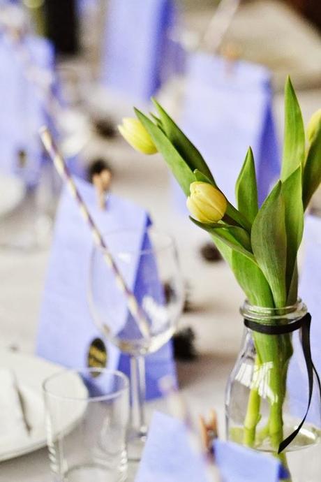 SENCILLA FIESTA DE CUMPLEAÑOS DE MUSTACHE