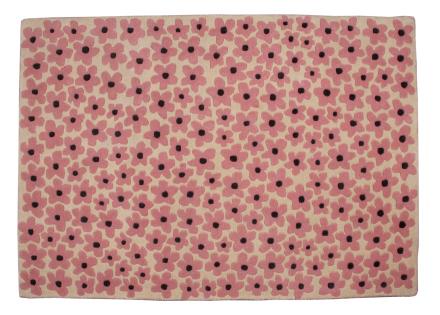 Lorena Canals alfombra florecitas rosa 140x200cm.
