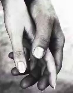 LO QUE NO SE COMPRA CON DINERO PERO CUESTA MUCHO...