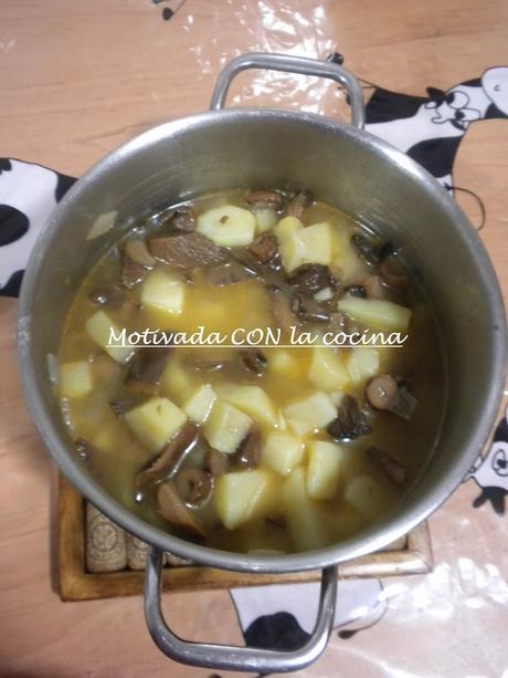 PATATAS CON ROVELLONES