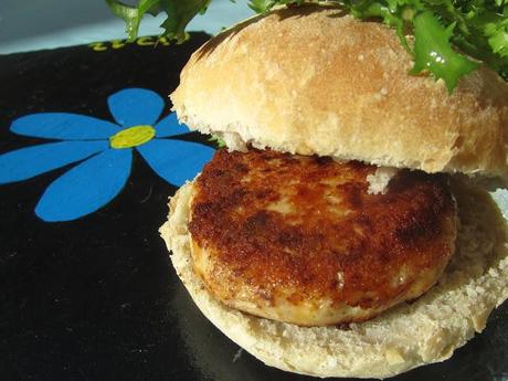 Hamburguesas chicken and cheese (Pollo y queso)