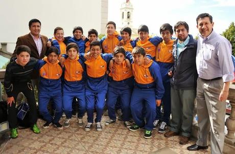 ALCALDE DE PUNTA ARENAS DESPIDIÓ A DELEGACIÓN DEPORTIVA DE LA ESCUELA PATAGONIA