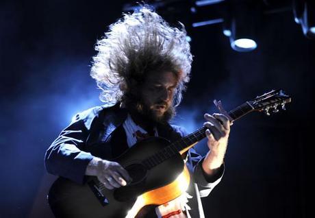 My Morning Jacket - Rocket Man :: sábados musicales
