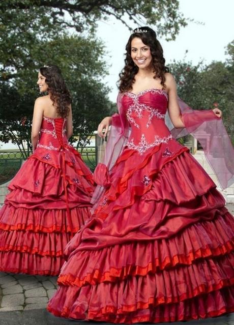 Fotos de vestidos de 15 años color rojo