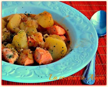 GUISO DE SALMÓN Y PATATAS