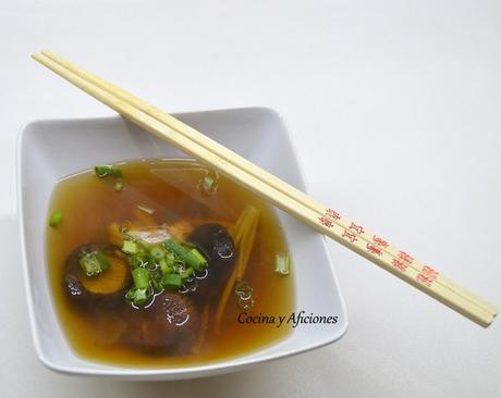 dashi de marisco y setas