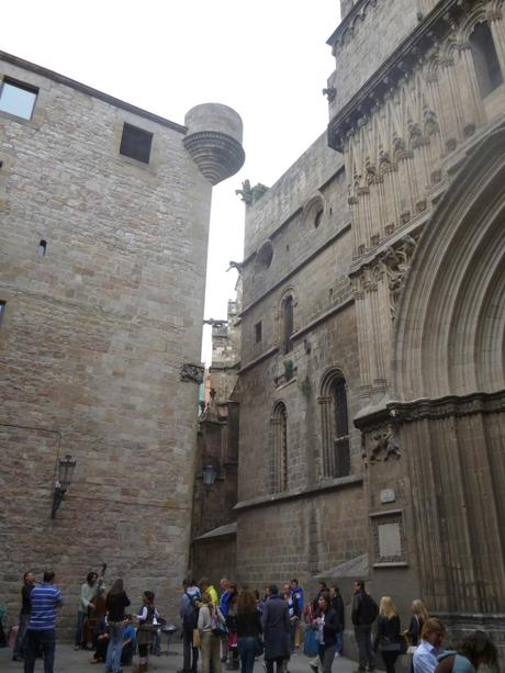 BARCELONA, LA TERCERA CUIDAD DEL MUNDO, MÁS FOTOGRAFIADA...19-01-2014...!!!