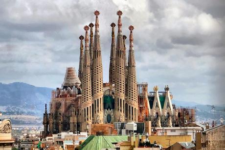 BARCELONA, LA TERCERA CUIDAD DEL MUNDO, MÁS FOTOGRAFIADA...19-01-2014...!!!