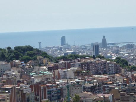 BARCELONA, LA TERCERA CUIDAD DEL MUNDO, MÁS FOTOGRAFIADA...19-01-2014...!!!