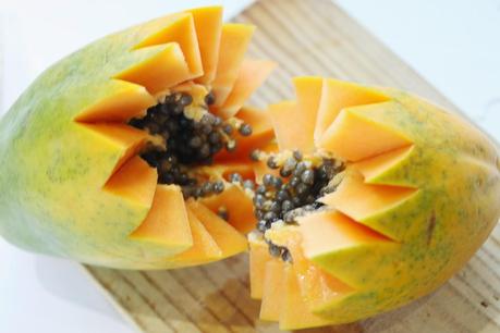 Smoothie de papaya y como decorar  con frutas