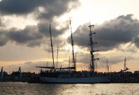 Valencia al mar, sus Poblados Marítimos y el puerto