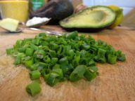 Pastel de aguacate y polenta.