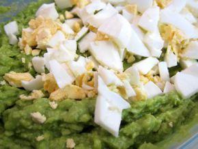 Pastel de aguacate y polenta.