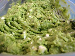 Pastel de aguacate y polenta.