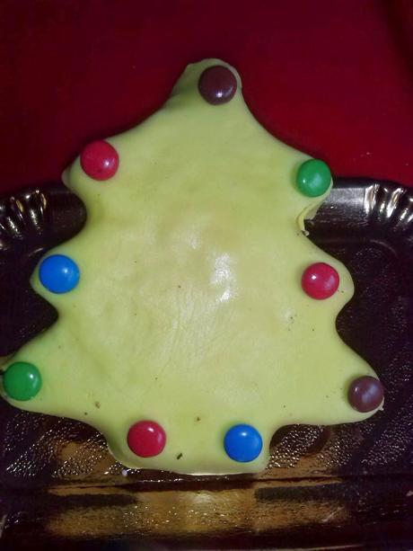 BIZCOCHO DE CHOCOLATE CON FONDANT DE PLATANO